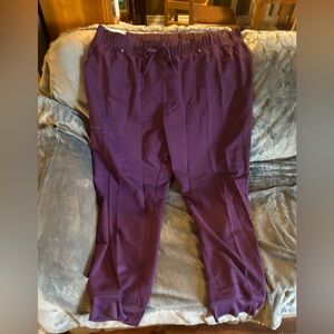 New with Tags 3XL Scrub Star Pants Magenta.